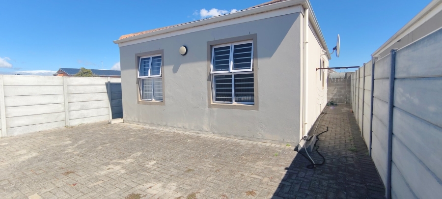 3 Bedroom Property for Sale in Strandfontein Western Cape
